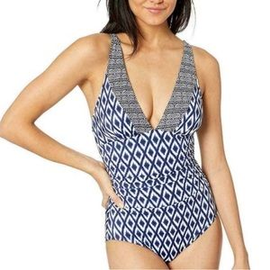 COASTAL BLUE Women's modest One Piece Diamond pattern swimsuit sz M (8-10) NWT